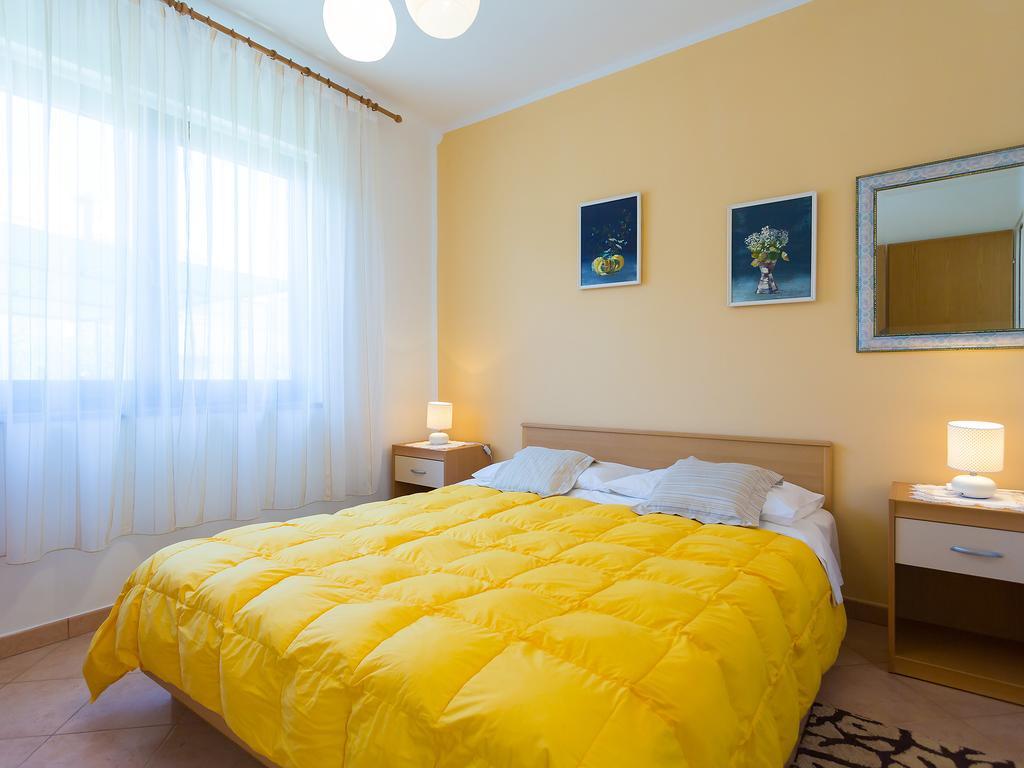 Apartments Graziella Poreč Extérieur photo